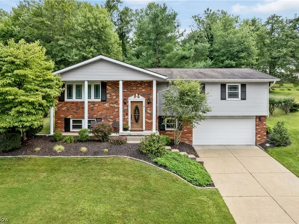 110 Windermere Dr, Saint Clairsville, OH 43950