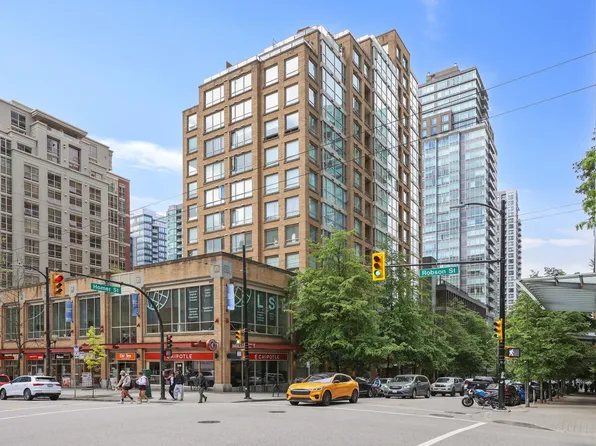 822 Homer St #905, Vancouver, BC V6B 6M3