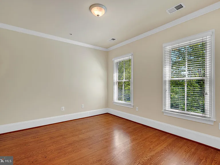 1730 Carpenter Rd — Photo 38