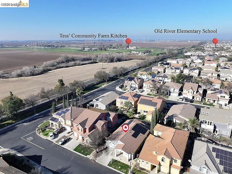 5470 Gold Creek Cir — Photo 15