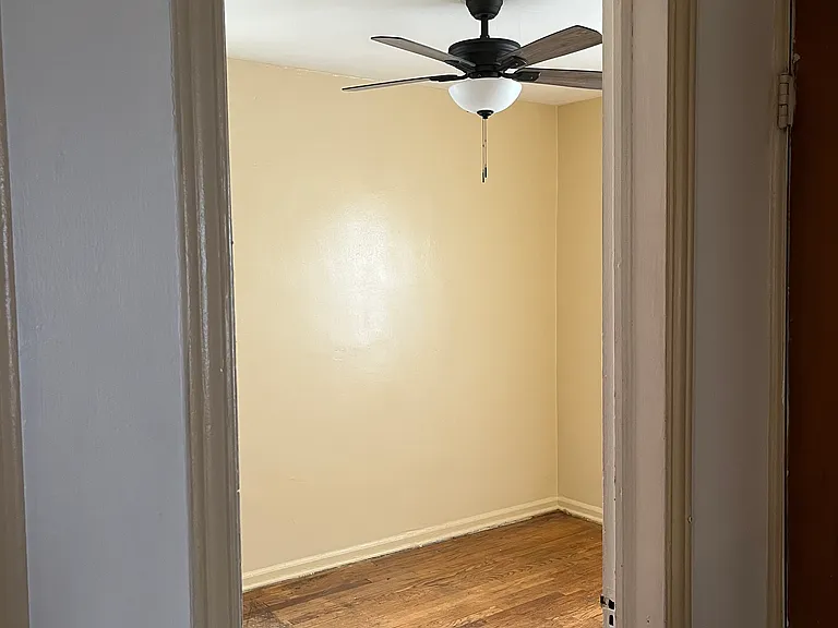 18813 Shields St — Photo 14