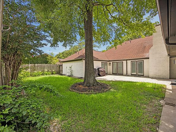 5th image of 2930 Riata Ln