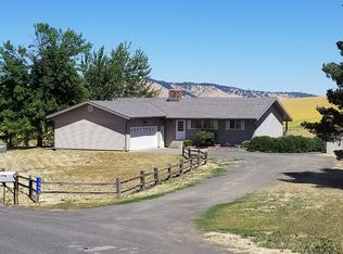 1302 Rose Creek Rd, Pullman, WA 99163