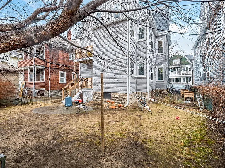 81 Bristol Rd #2 — Photo 18