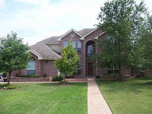 1st image of 104 Triton Ct