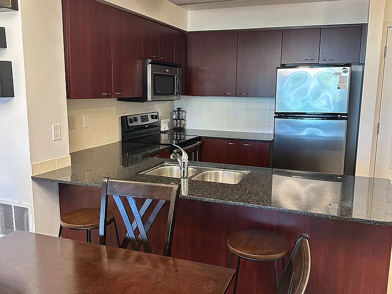 310 Red Maple Rd #206 — Photo 3