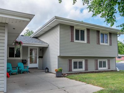 601 14th AVENUE, Union Grove, WI, 53182