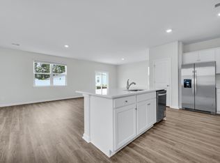 8051 Precious Ct, Ravenel, SC 29470