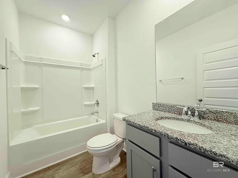 13179 Cavalier Dr — Photo 17