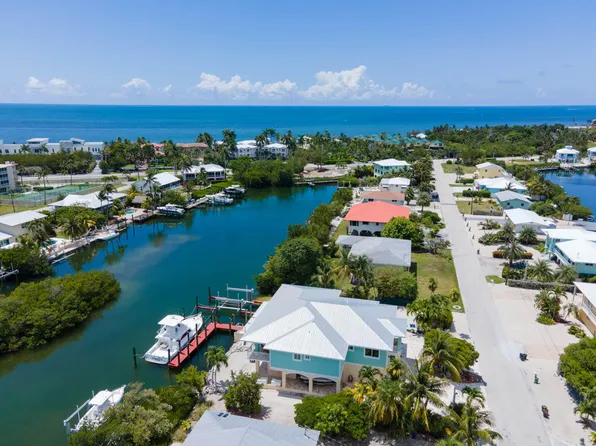 109 E Ave E, Marathon, FL 33050