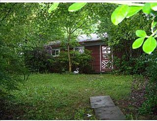 2nd image of 2460 Victoria Dr