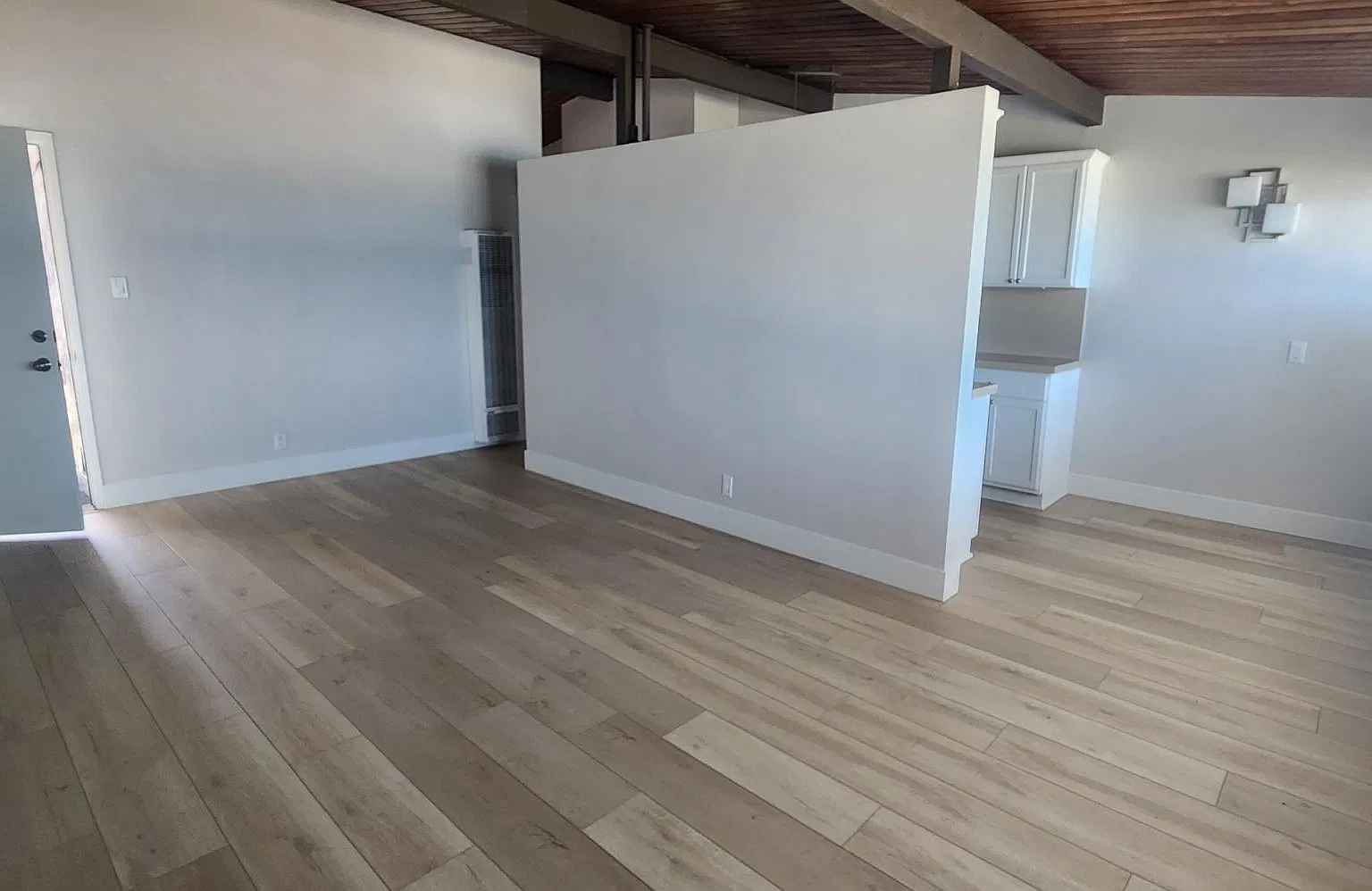 1 bed, 620 sqft, $3,200 — Photo 3