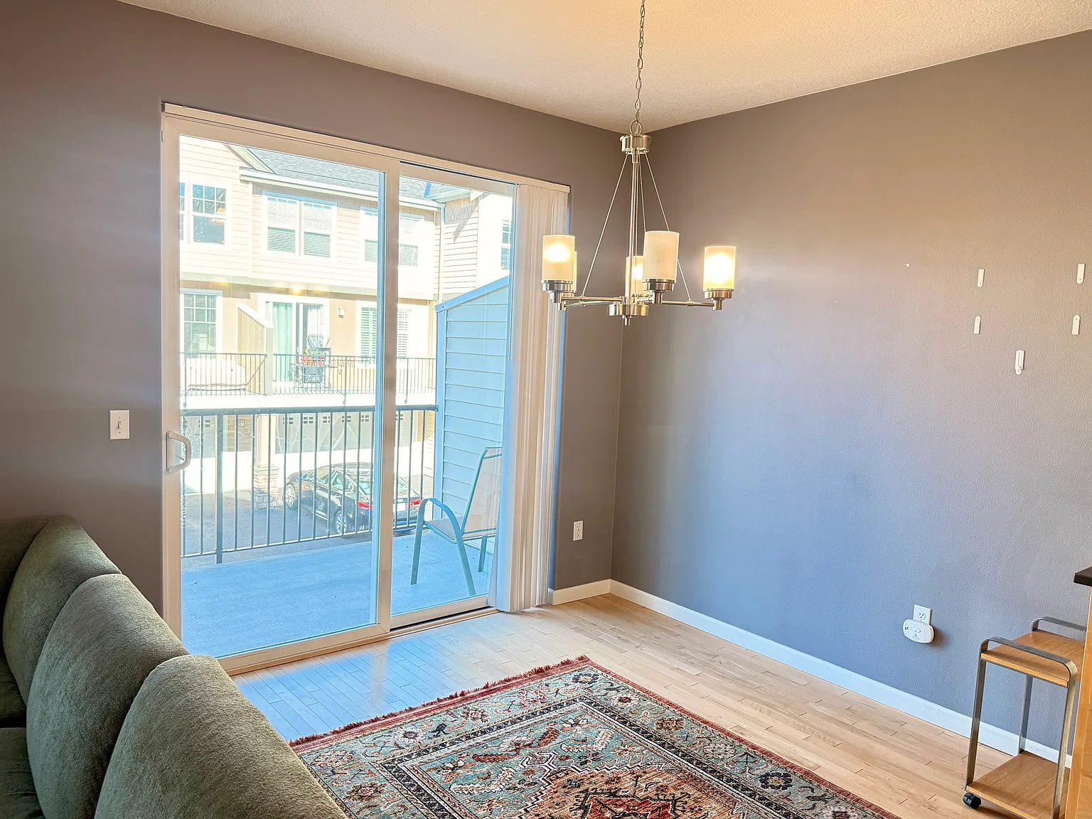 2 bed, 1011 sqft, $2,350 — Photo 4