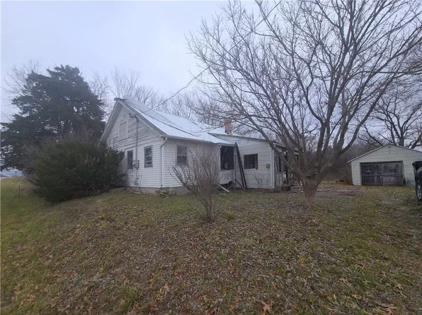 525 NW 131st Hwy, Holden, MO 64040