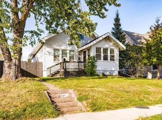 625 11th Ave, Two Harbors, MN 55616