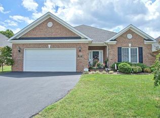 1537 Olde Course Ln, Salem, VA 24153