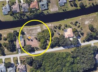 704 Boundary Blvd, Rotonda West, FL 33947