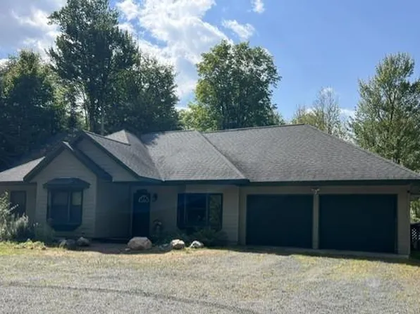 10404 N Mallard Ln, Hayward, WI 54843
