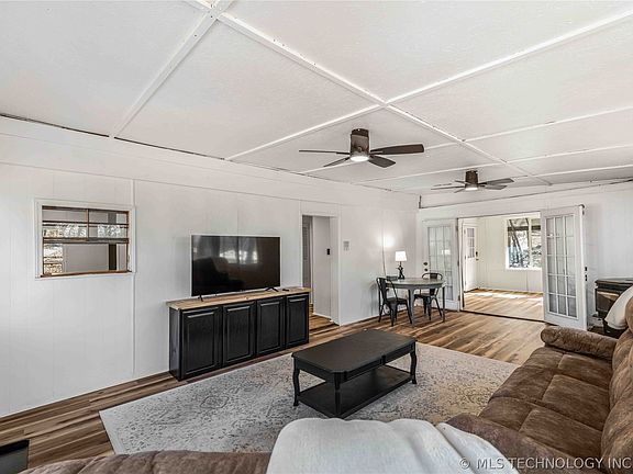 4th image of 32305 S Cherokee Ct