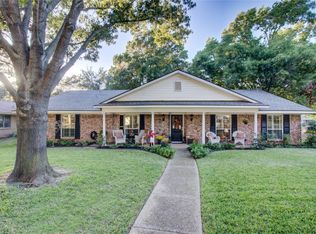 1719 Venetian Cir, Arlington, TX 76013