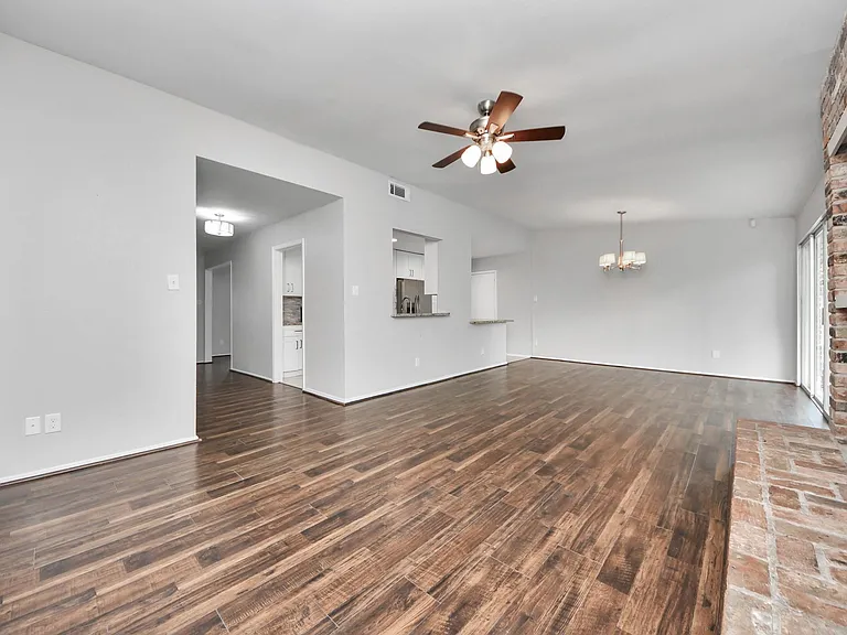 5602 Dryad Dr — Photo 17