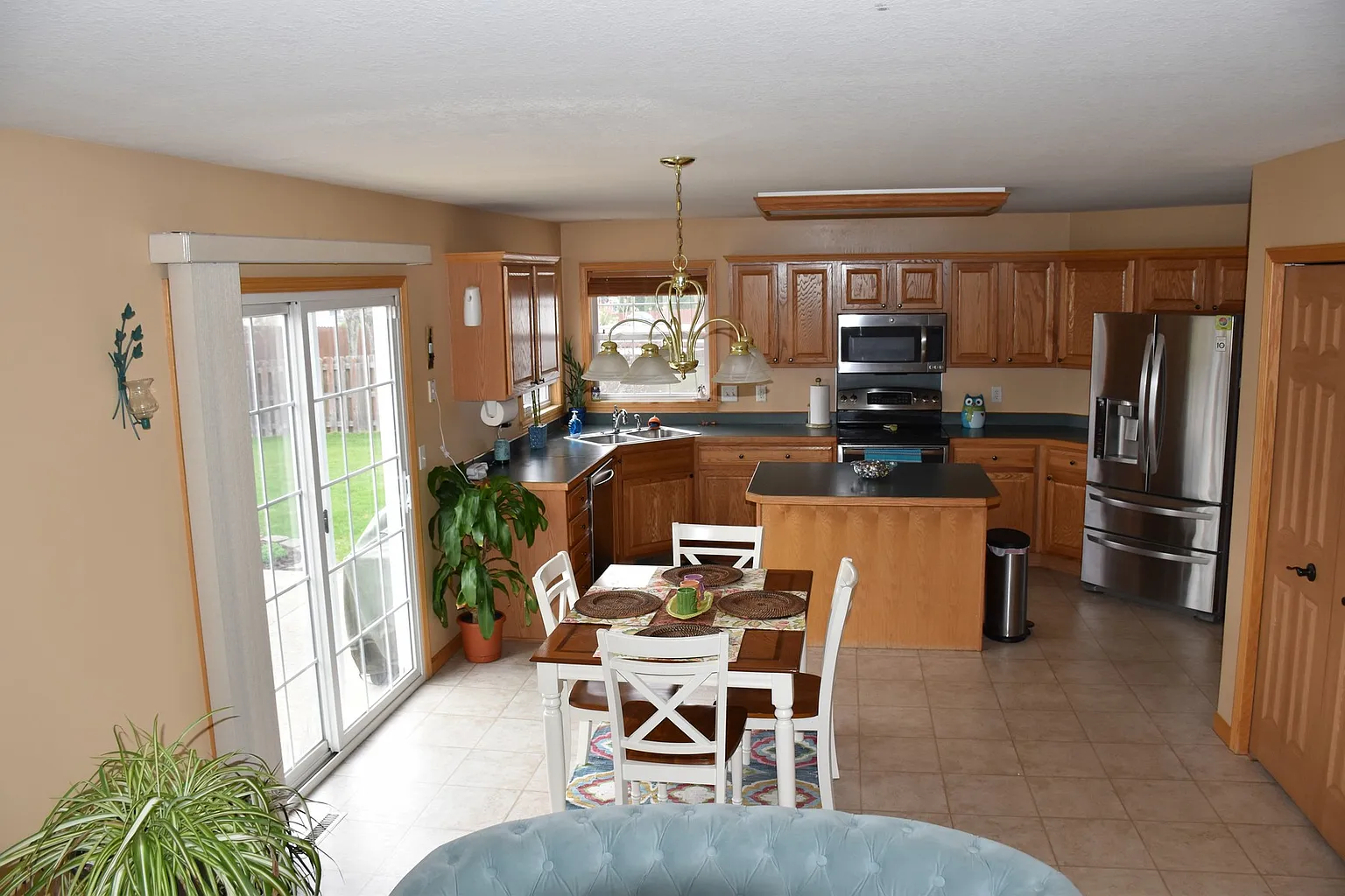 2909 Pimlico Ln photo 1