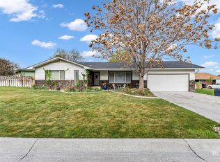 103 Rainbow Cir, Buhl, ID 83316