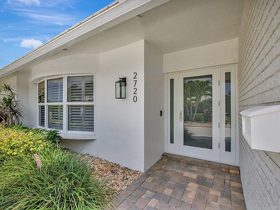 5th image of 2720 NE 59th Street
