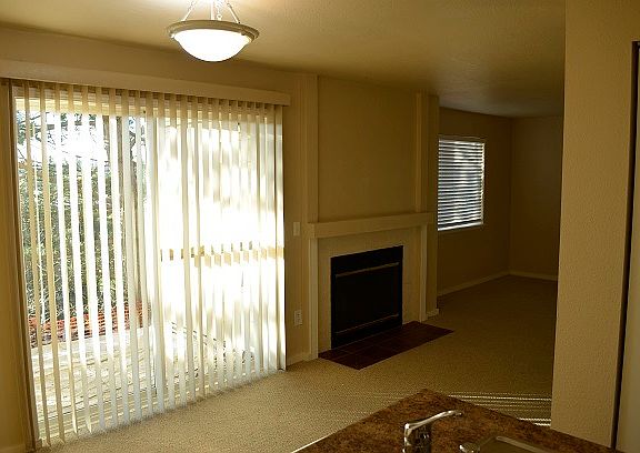 3rd image of 13021 SE 38th St #C1
