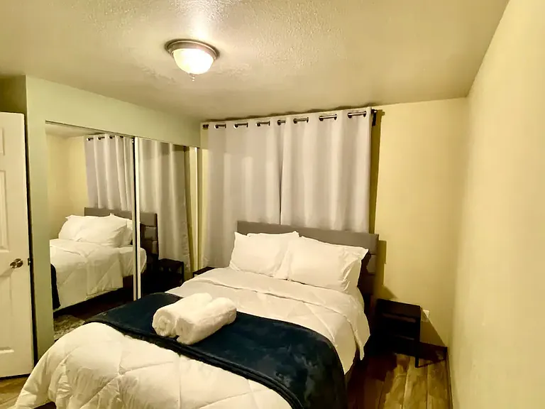 S Saphire Cir — Photo 18