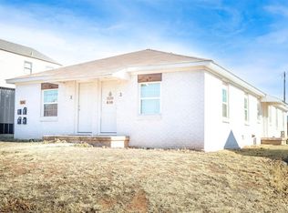506 N 5th St, Sayre, OK 73662