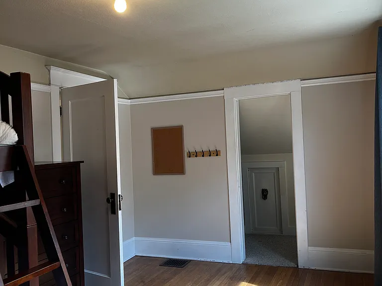 2525 NE Knott St — Photo 43