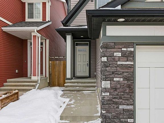 2nd image of 54 SW Legacy Close SE