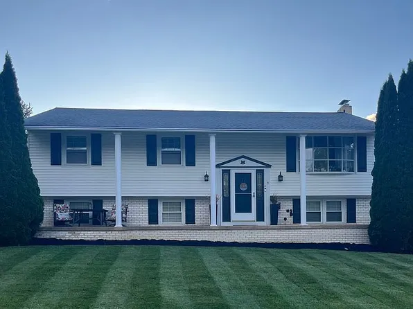 9 Hancock Ct, New Freedom, PA 17349