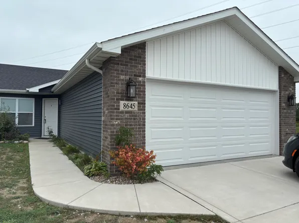 8645 Madison St, Merrillville, IN 46410