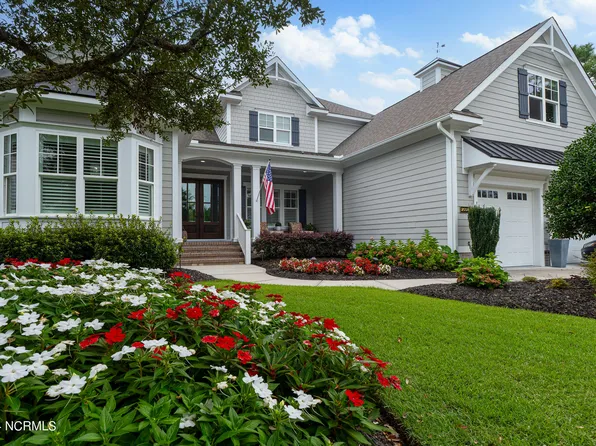 2507 St James Drive SE, Southport, NC 28461