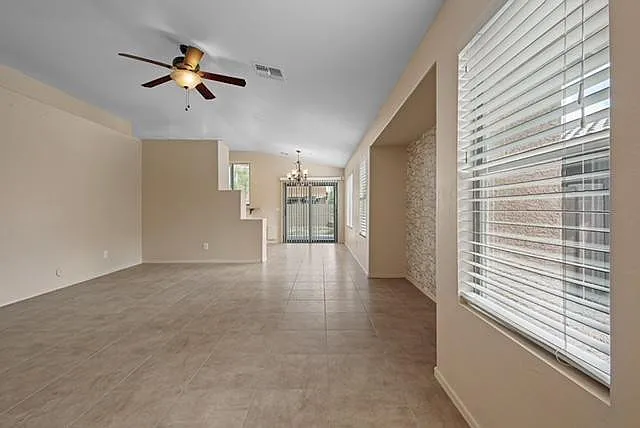 4804 W Saint Kateri Dr — Photo 4