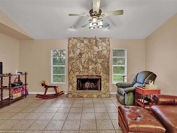4th image of 6603 Lakeside Dr W