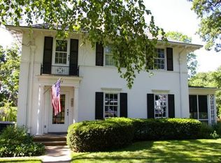 1527 Vilas Ave, Madison, WI 53711