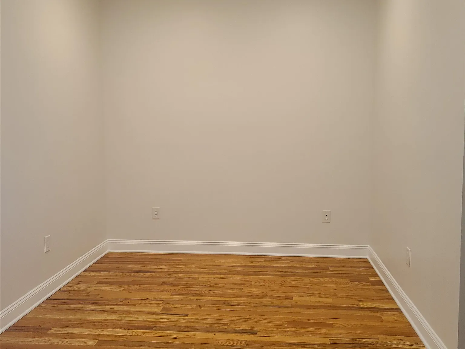3 bed, 2.0 bath, $2,575 — Photo 2