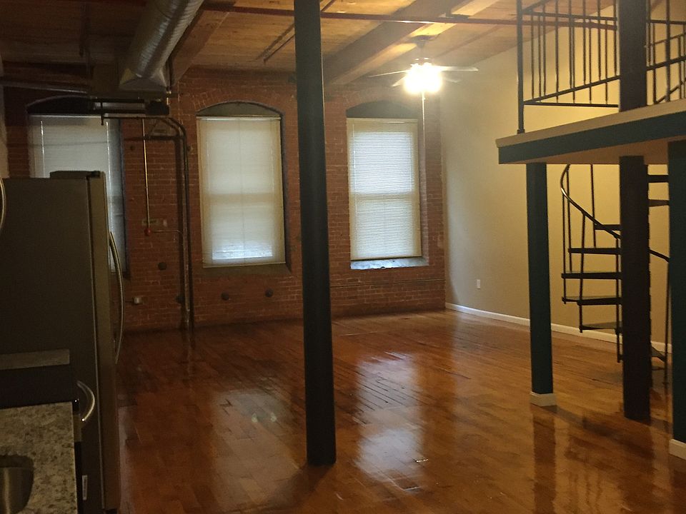 1st image of 725 Branch Ave Unit 316