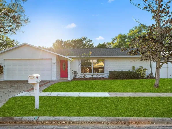 8686 124TH WAY, SEMINOLE, FL 33772