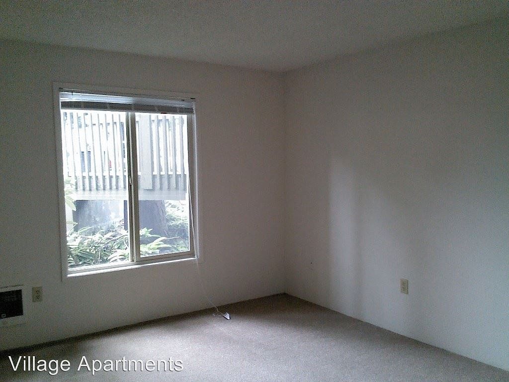 Village Apartments Bothell