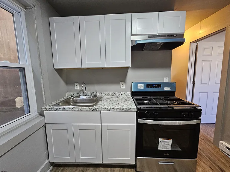 709 Adriatic Ave — Photo 11