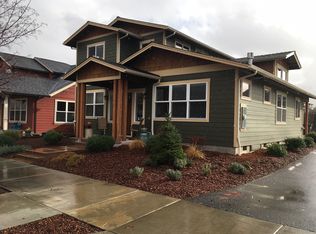 1024 Clear Creek Dr, Ashland, OR 97520