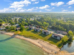 7214 2nd St, Lakeport, MI