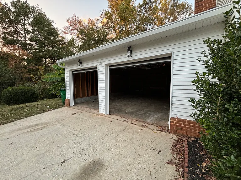 1603 Van Dyke Dr — Photo 21