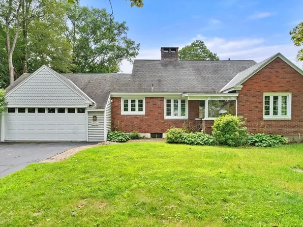 236 Summer St, Lanesborough, MA 01237