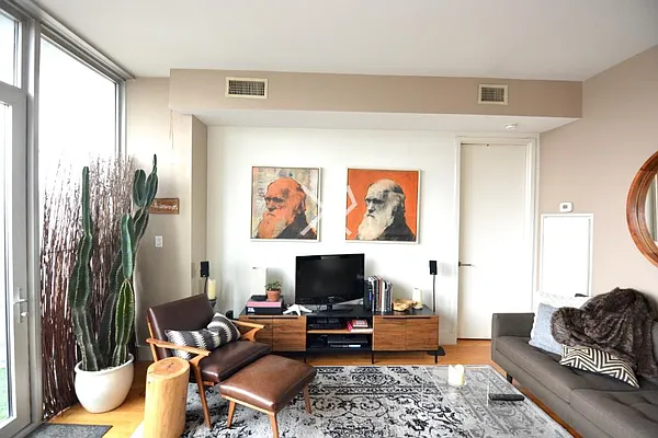 Rented by Yaffa Realty LLC | media 33