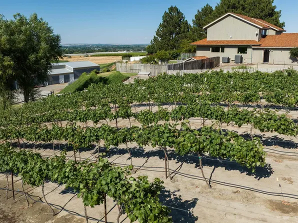 E Terril Rd, Kennewick, WA 99337